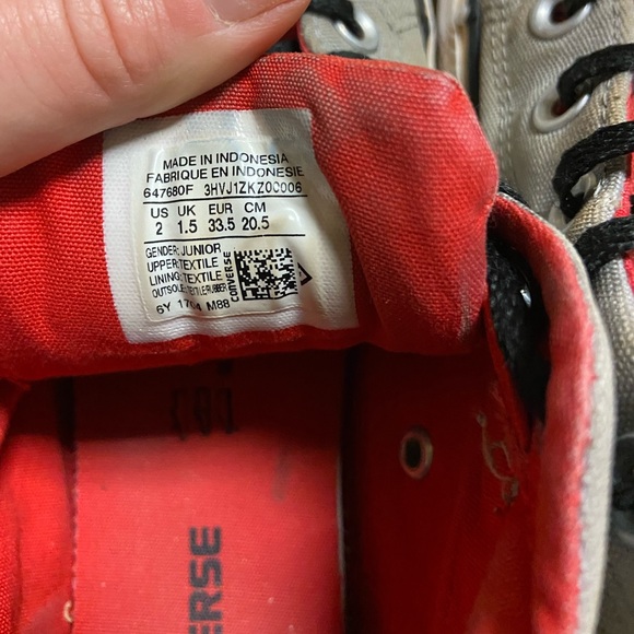 Old school converse, Red and gray, Junior size 2 - Picture 4 of 8
